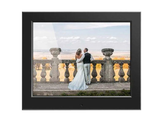 8" Slim Digital Photo Frame with Auto Slideshow (1024 X 768 Resolution, 4:3 Aspect Ratio)